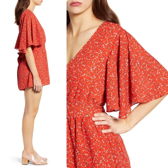 Jack by BB Dakota Ditsy Floral Flutter Sleeve - Picture 2 of 3